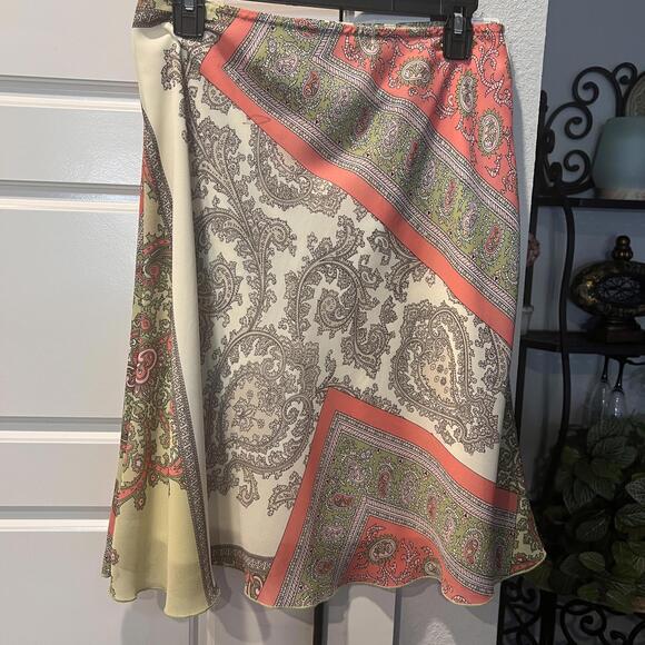 IN San Francisco Medium Women's Printed Skirt - Picture 1 of 3